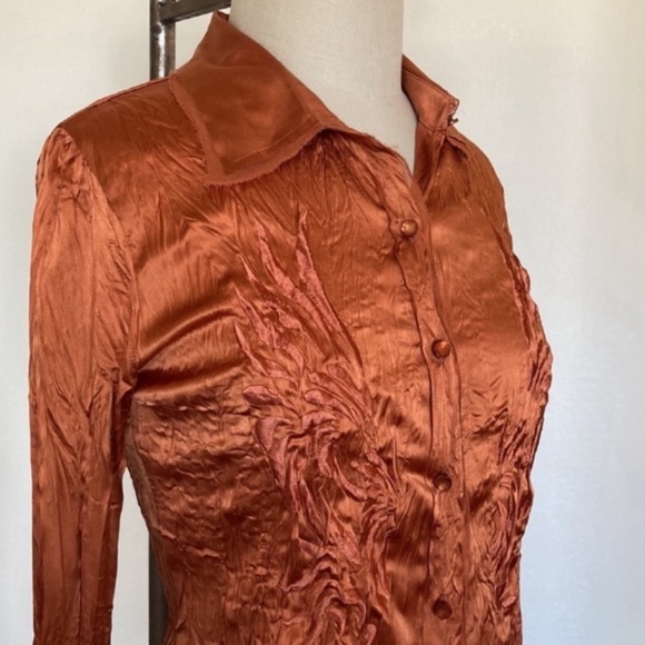 GASP orange silk embroidered crinkle texture long sleeved button down shirt, S - Picture 1 of 12